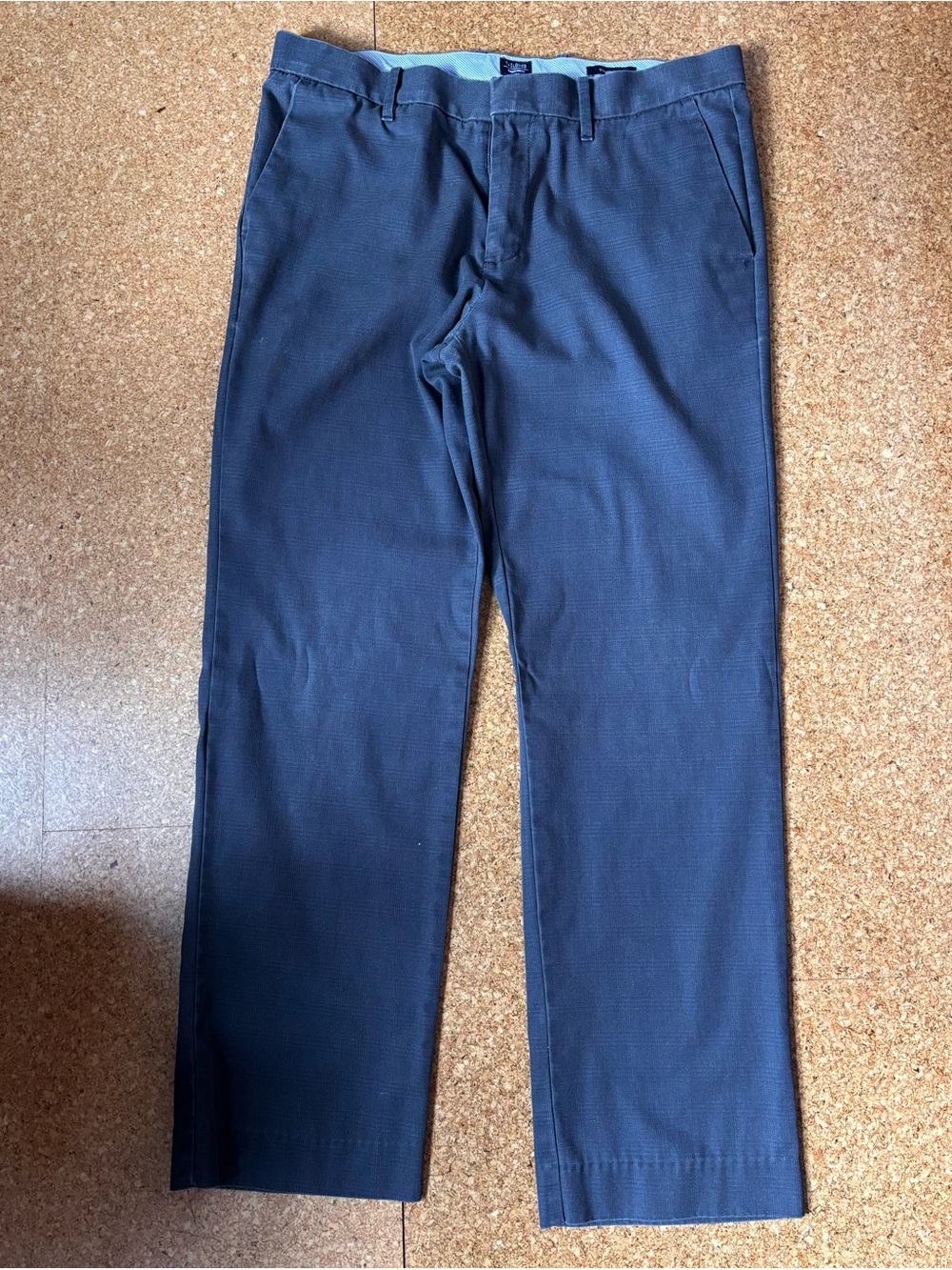 Gap Men's Navy- grey herringbone Dress khakis